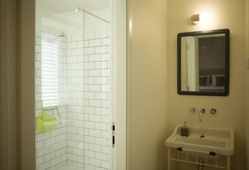 The Holy Cow Hostel & Suites