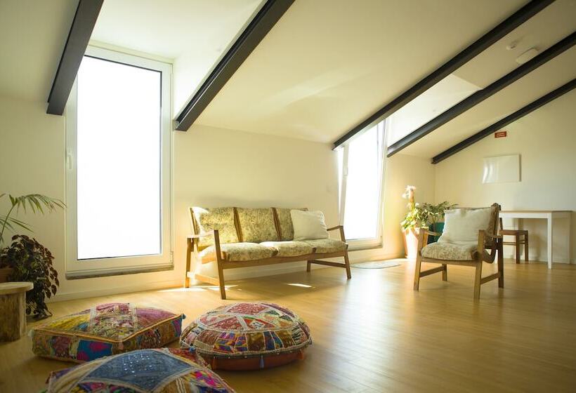 The Holy Cow Hostel & Suites