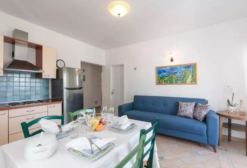 Apartments Ivona