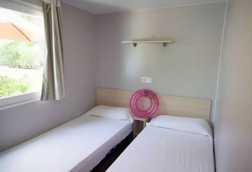 هتل Camping Sènia Caballo De Mar