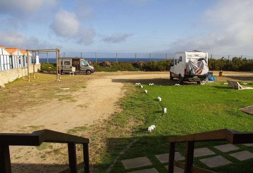 هتل Penichepraia Bungalows, Campers & Spa