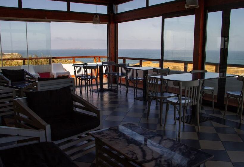 هتل Penichepraia Bungalows, Campers & Spa