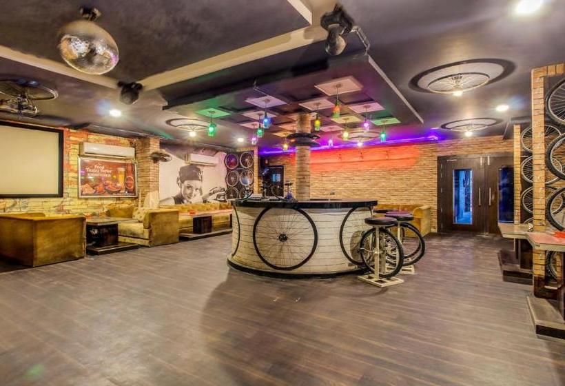 ホテル Itsy By Treebo  Sot