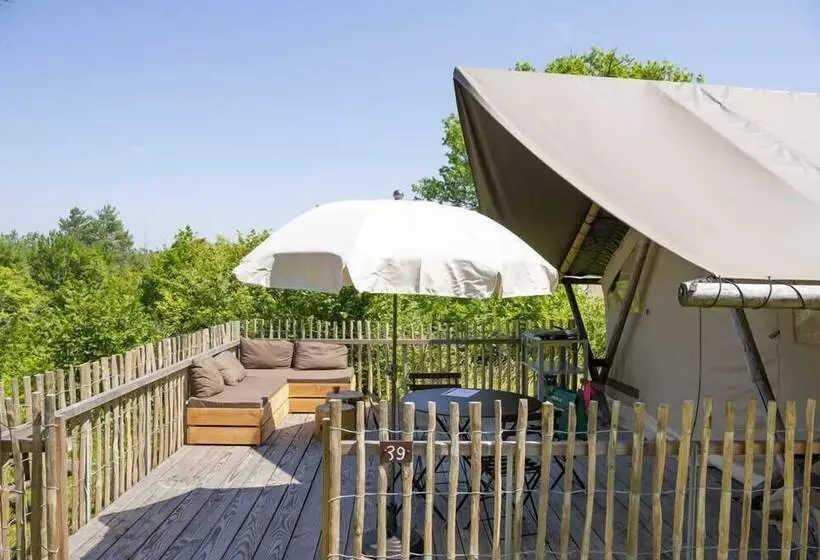 ホテル Village Huttopia Senonches