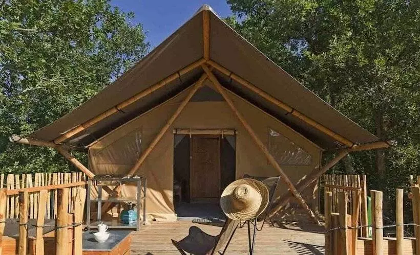 ホテル Village Huttopia Senonches