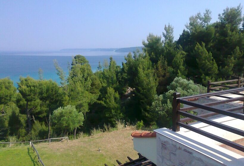 Beachside Haven, Poolside Serenity & Sunset Magic