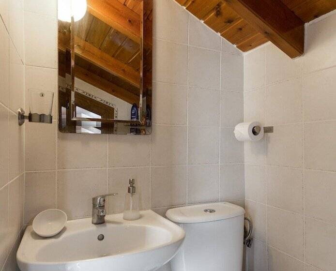 Beachside Haven, Poolside Serenity & Sunset Magic