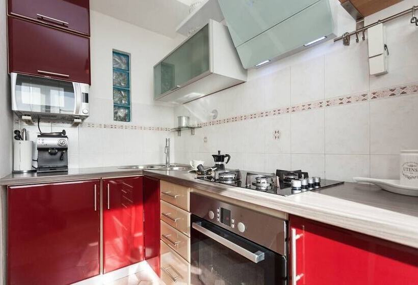 Apartment Lucija 2 With Unique Details