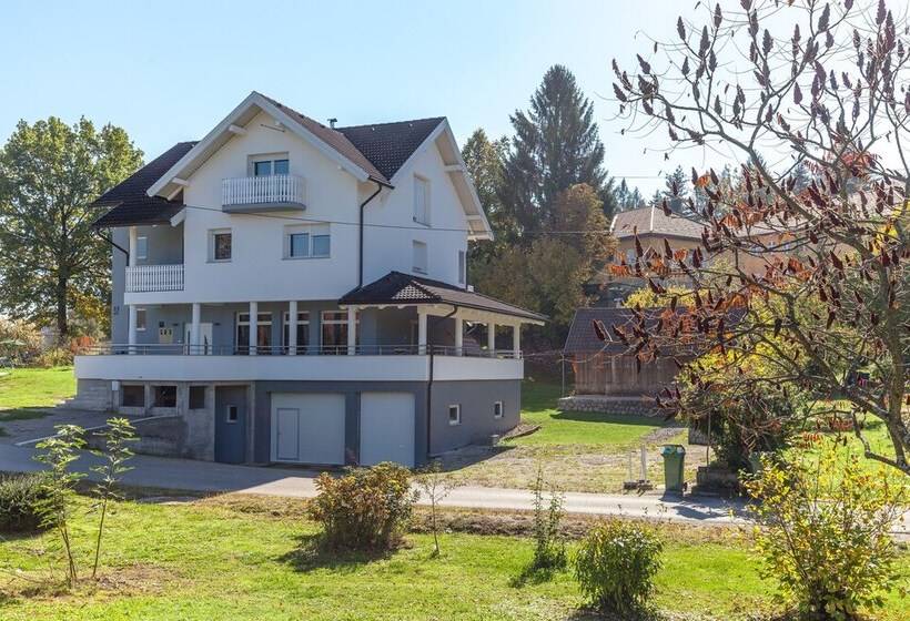 Apartments Snježana Rastoke