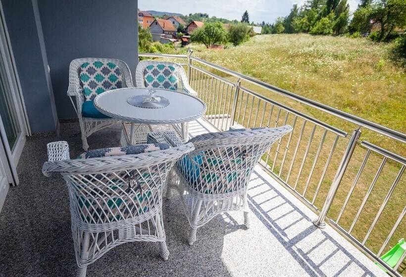 Apartments Snježana Rastoke