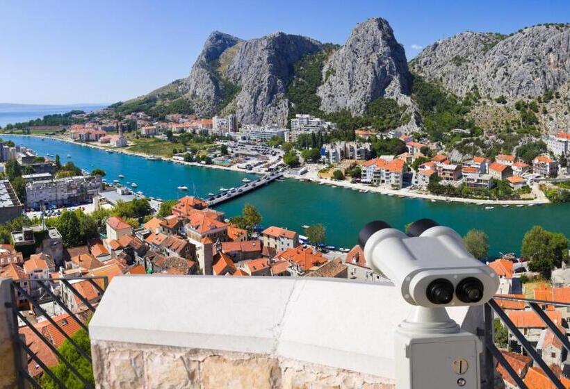 Aria Apartments With Sea View