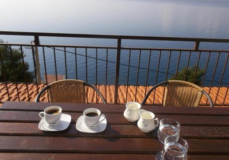 Aria Apartments With Sea View