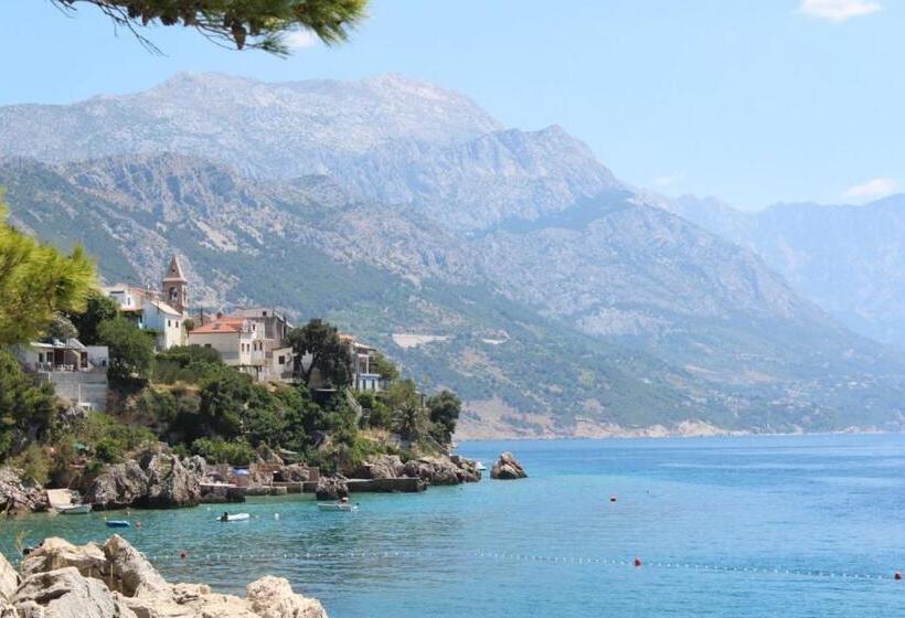 Aria Apartments With Sea View