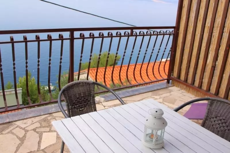 Aria Apartments With Sea View
