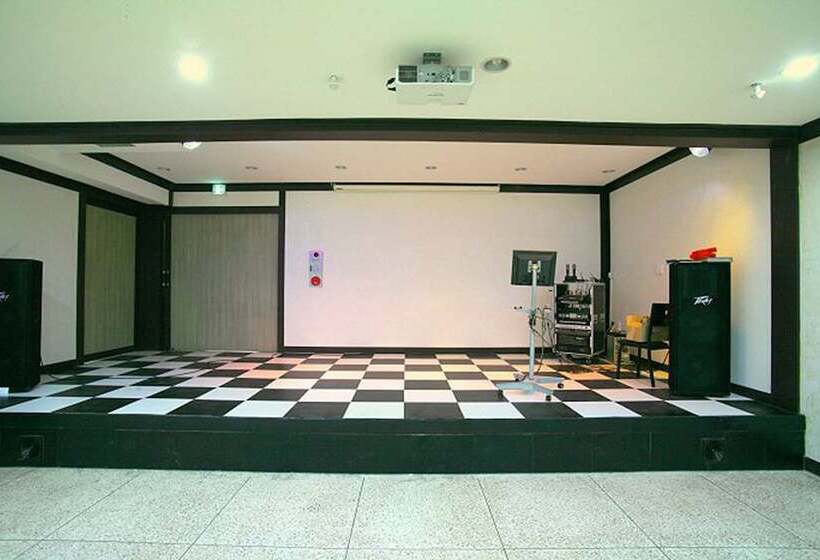 Gyeongju Seoul Youth Hostel