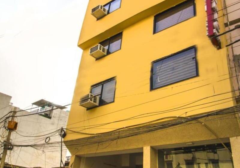 호텔 Iconic Suites