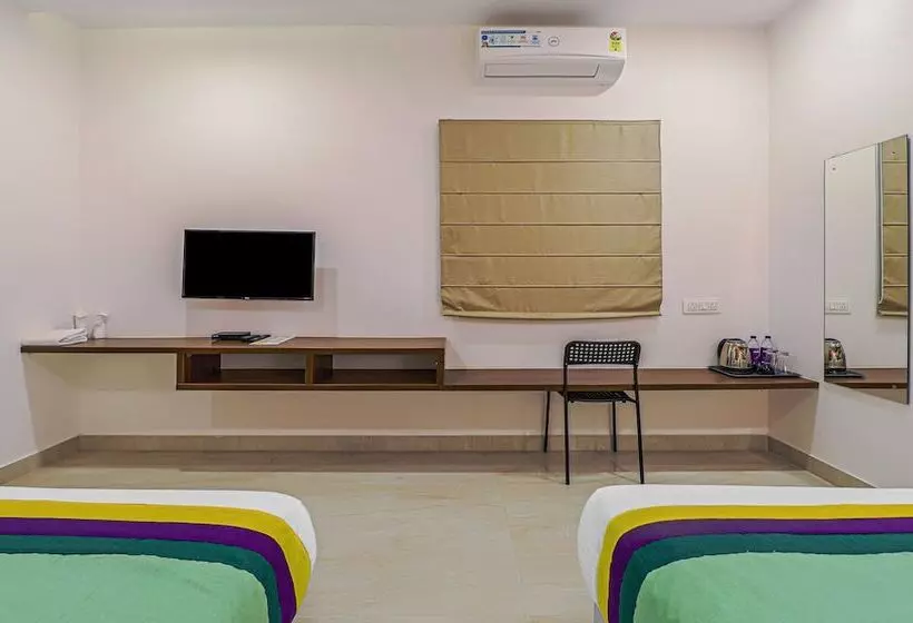 ホテル Treebo Yc Grand Boutique, Electronic City