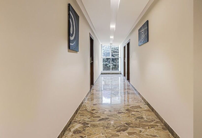 فندق Treebo Yc Grand Boutique, Electronic City