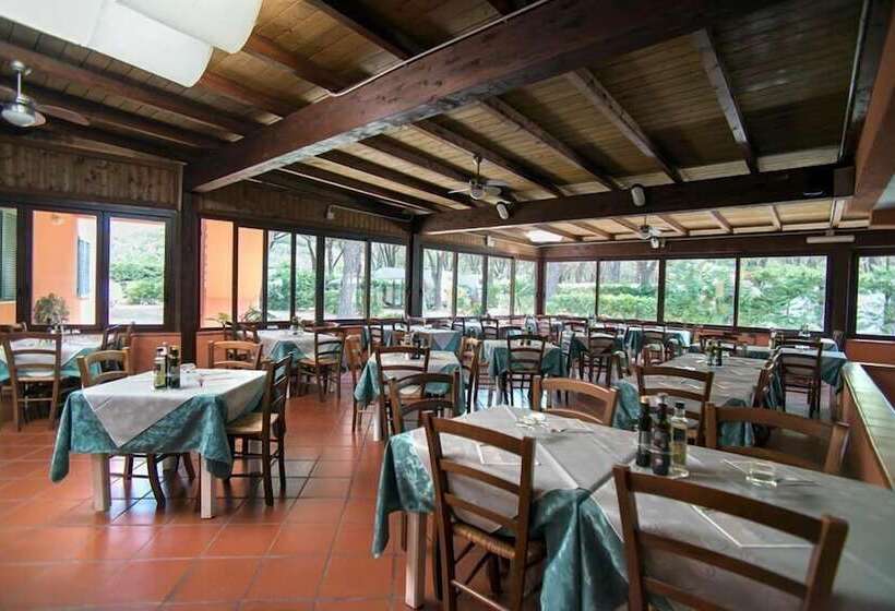 בית מלון כפרי Victoria Mobilehome By Ville Degli Ulivi