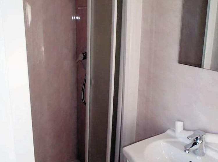 בית מלון כפרי Victoria Mobilehome By Ville Degli Ulivi