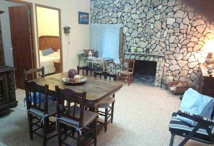 Cozy House In Simat Mountain View