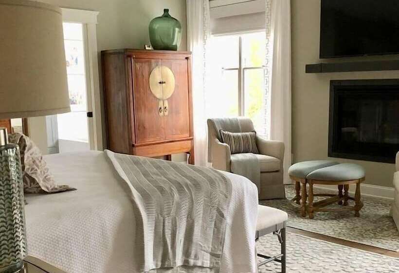 膳宿费 The Farmhouse