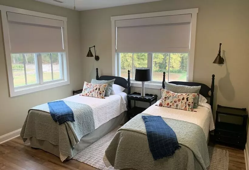 Majatalo The Farmhouse