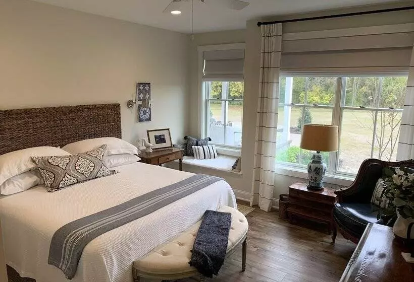 Majatalo The Farmhouse