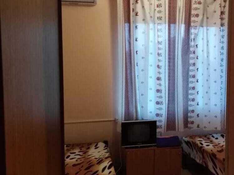 Pensjonat Vishnevui Rai Guest House