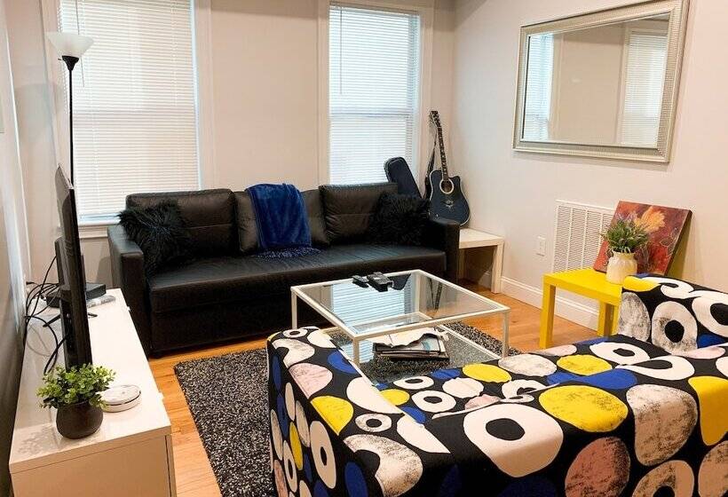 Stunning 3bd/3ba In Jamaica Plain Near The Trains #2