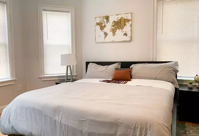 Stunning 3bd/3ba In Jamaica Plain Near The Trains #2
