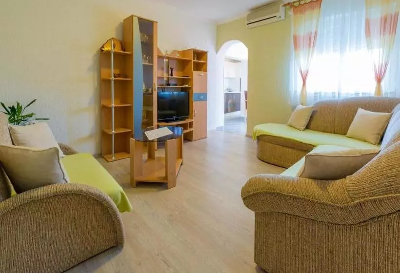 Apartments Lucija