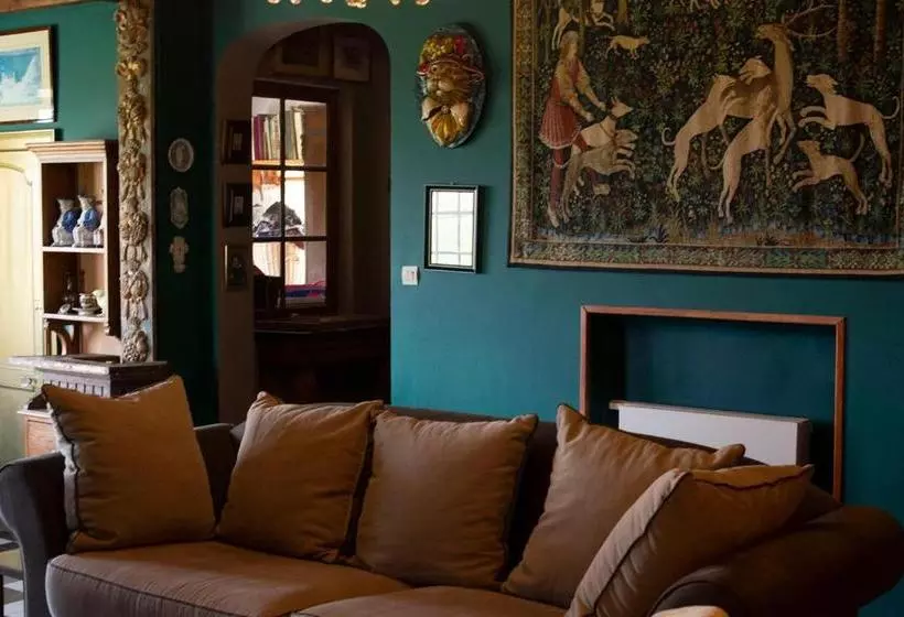تختخواب و صبحانه Le Manoir Du Meldick