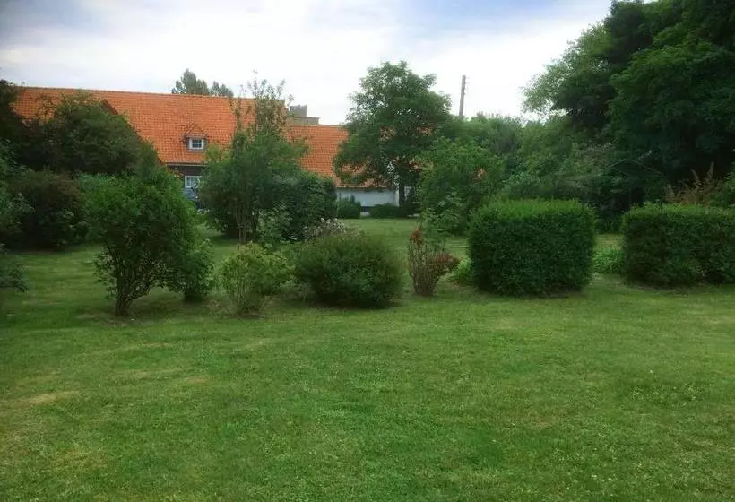 تختخواب و صبحانه Le Manoir Du Meldick