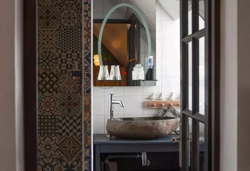 تختخواب و صبحانه Le Manoir Du Meldick