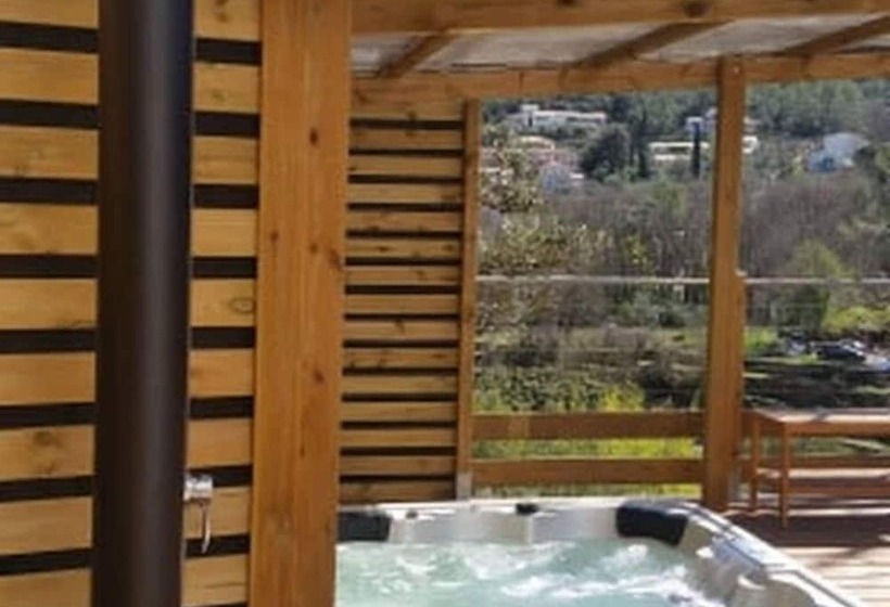 مبيت وإفطار Les Chambres De Toucas