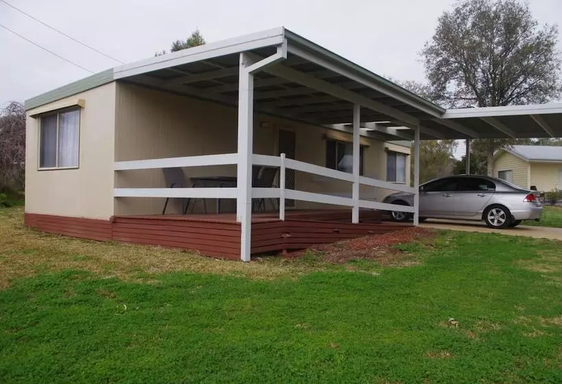 Hotelli Pioneer Tourist Park