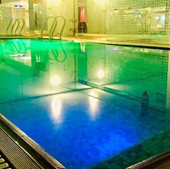 هتل Grace Cox Smart