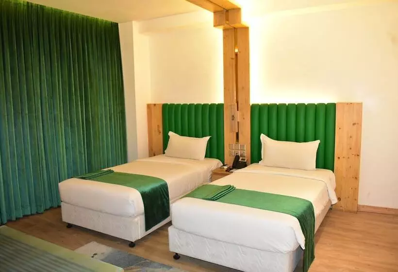 هتل Grace Cox Smart