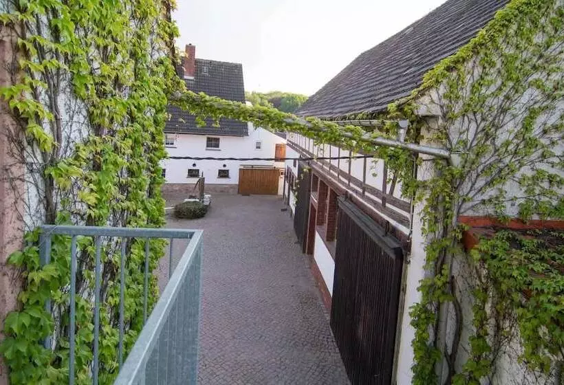 Hotelli Pferdehof Berger