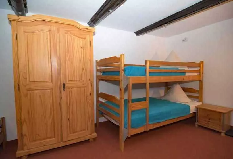 Hotelli Pferdehof Berger