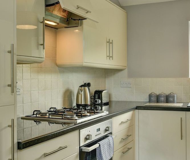 K Suites Friarn Lawn Free Parking