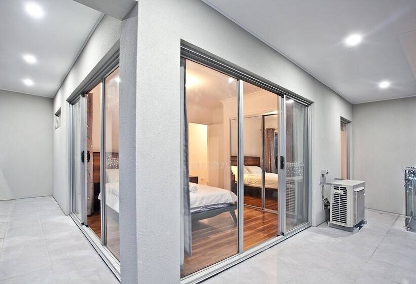 ペンション St Albans In