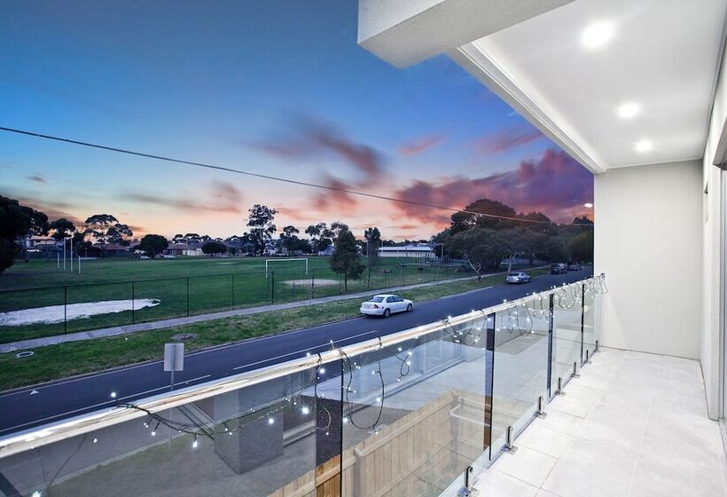 ペンション St Albans In