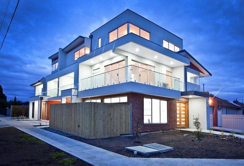 ペンション St Albans In