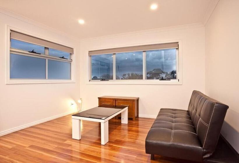 ペンション St Albans In