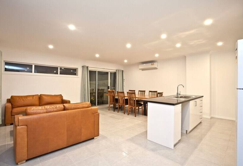 ペンション St Albans In