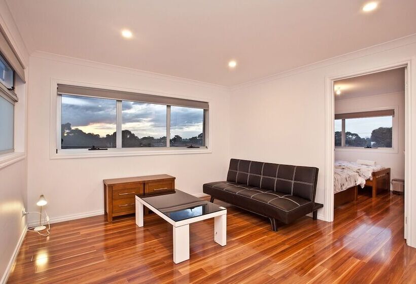 ペンション St Albans In