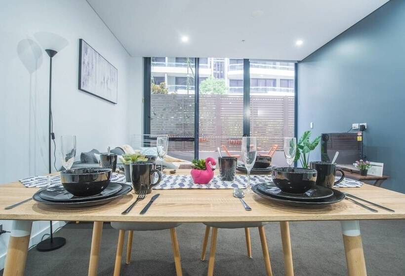 Stunning And Cozy Apartment In Heart Of Mascot