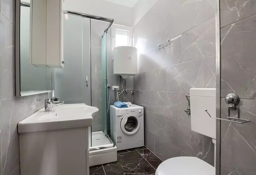 Andrea&leon Apartments